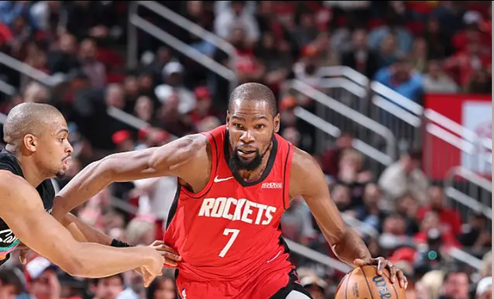 乐鱼官方网站-火箭末节轰29-14高潮造16分大逆转保住西部第5！文班亚马仅20中4