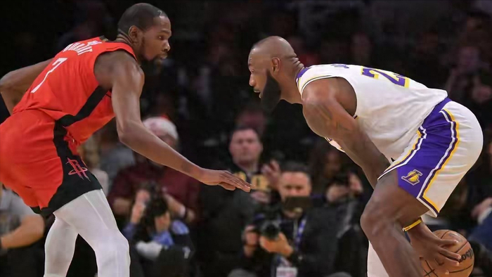 乐鱼登录入口-官宣！历史性签约！库里正式加盟李宁，终结耐克NBA垄断时代|斯蒂芬·库里|吉米·巴特勒|德维恩·韦德|李宁（LI-NING）|詹姆斯_新浪体育_新浪新闻
